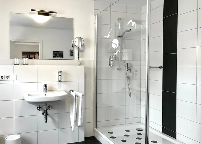 Klein Und Fein Fuer Nach Dem Wein, Roemerstrasse בית אירוח נוימאגן-דרון