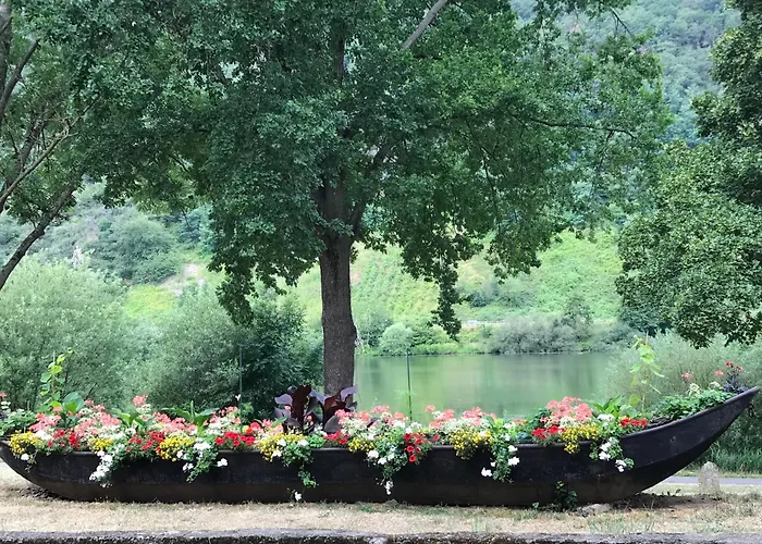 Klein Und Fein Fuer Nach Dem Wein, Roemerstrasse